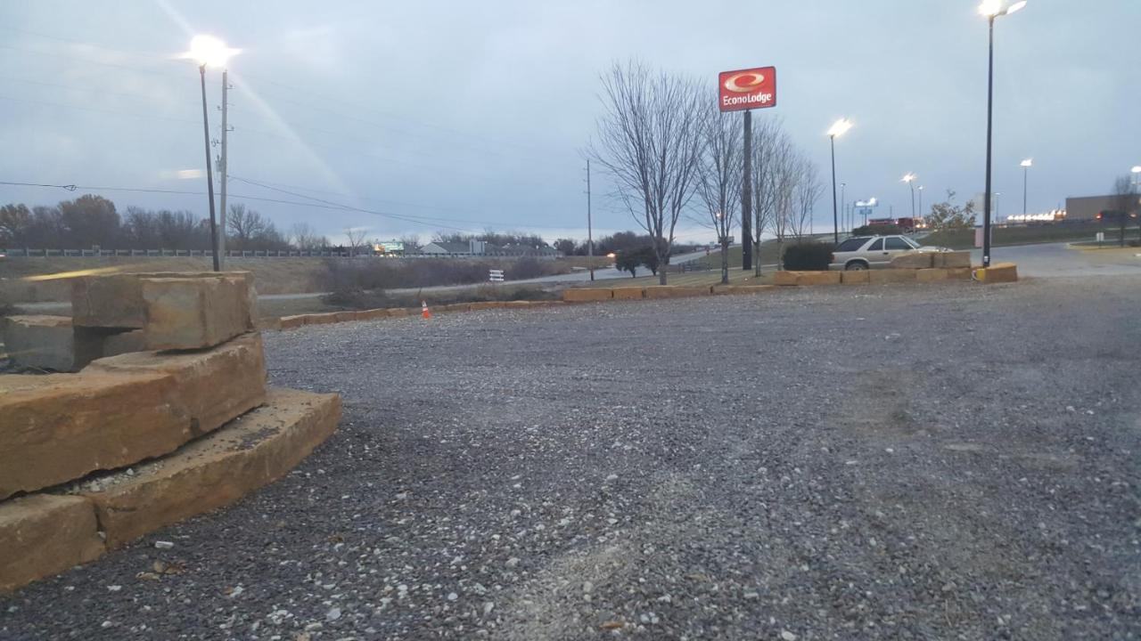 Econo Lodge Oak Grove-Blue Springs Exteriér fotografie