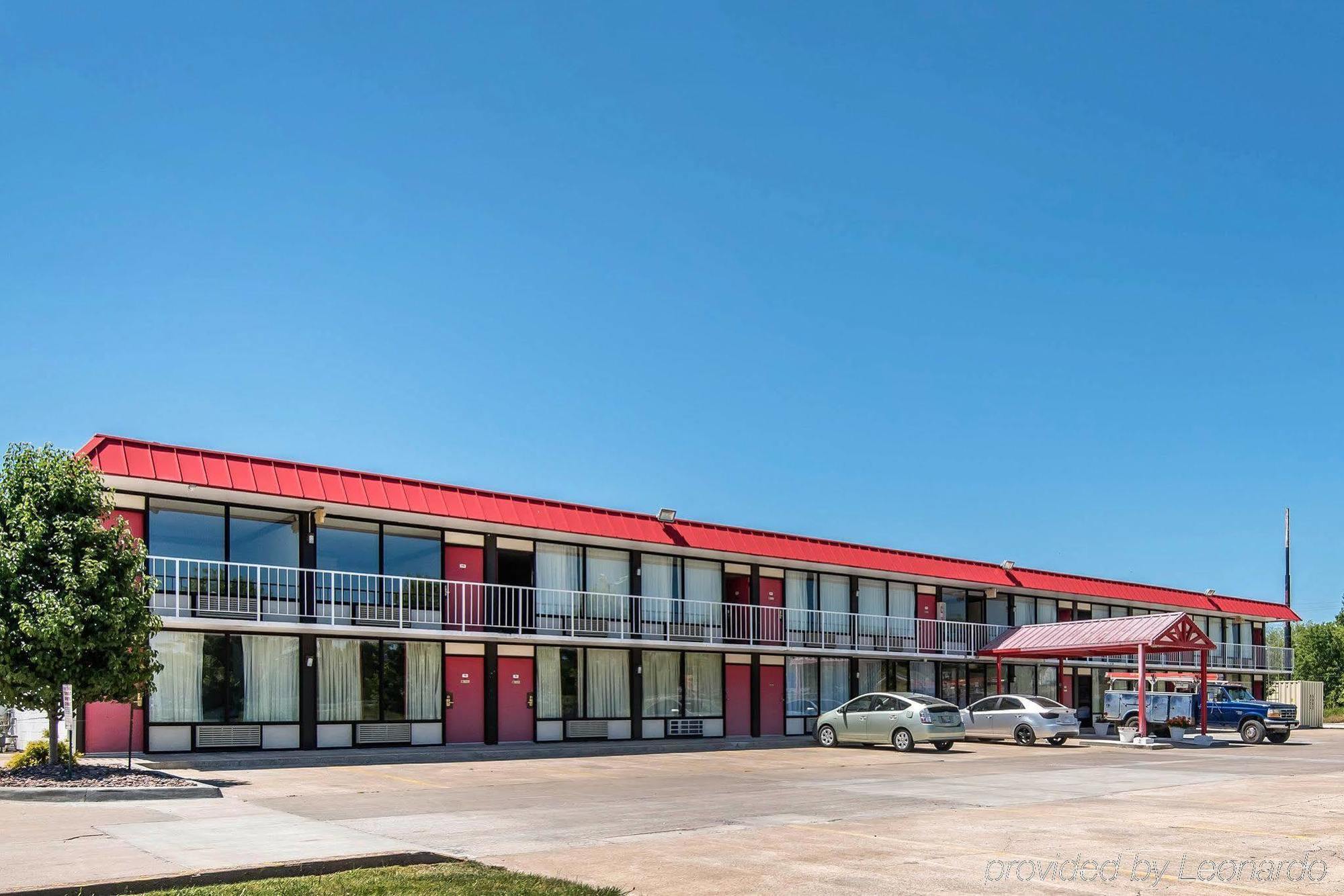Econo Lodge Oak Grove-Blue Springs Exteriér fotografie